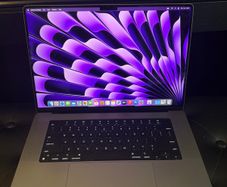 MacBook Pro 16 M1 Pro 2022 16GB/512SSD/57c