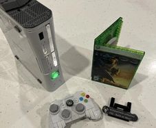 MEGA Microsoft Collectible Building Set, Xbox 360 Replica Model