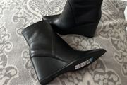 Ladies Black Boots