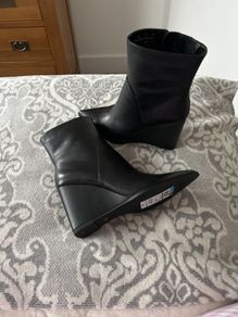 Ladies Black Boots