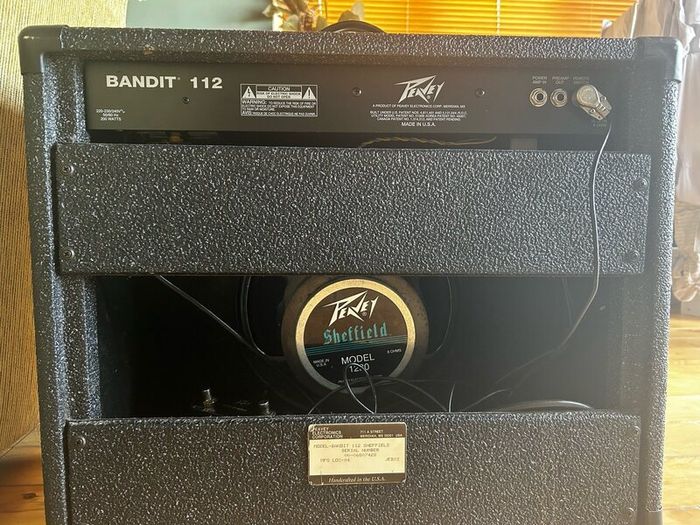 Peavy Guitar Amp and Effect Pedals