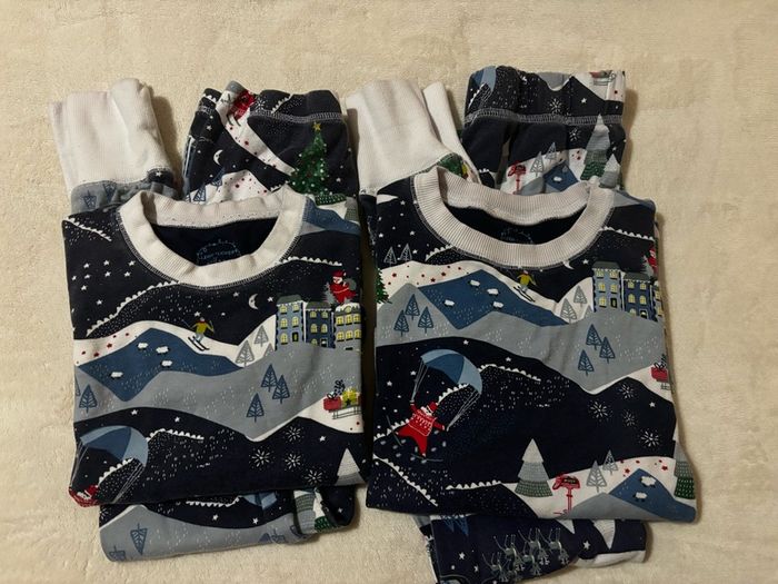 Leigh Tucker Willow matching family Christmas pyjamas x2