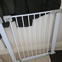 2 safety gate