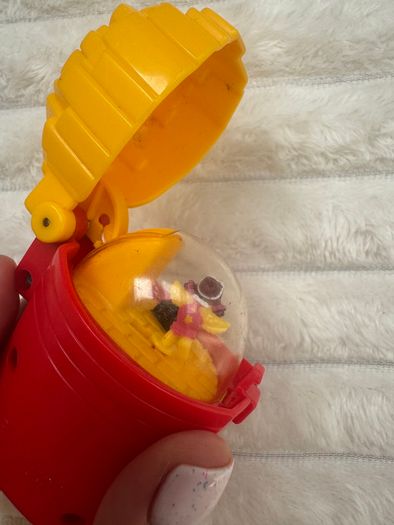 1996 McDonalds Flip Top Food Spinners Fries/ Chips Box Happy Meal Used Please see pictures