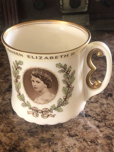 Royal Doulton Queen Elizabeth II 1953 Coronation Mug