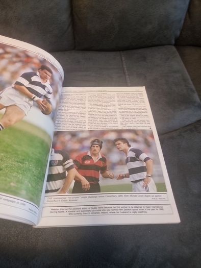 The Big Black Rugby Book  1990