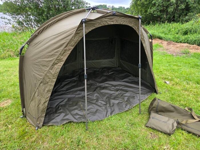 Fox frontier xd bivvy with vapour peak