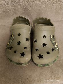 PRIMARK kid's crocs - size 8