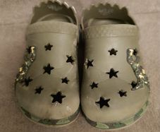PRIMARK kid's crocs - size 8