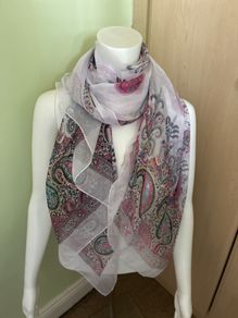 scarf/shawl