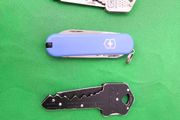 SOG Keychain Tools Victorinox Classic sd Swiss Army Knife Bundle