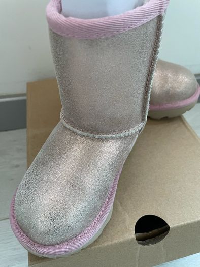 Girls Pink Metallic Classic Uggs - Excellent Condition