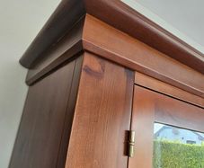 unit display lockable, 47 inches wide. 17 inches deep . 77 inches high