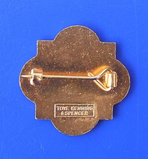 CAMBUSLANG BOWLING CLUB (Glasgow, Scotland) - a vintage enamel badge (c.1960's)