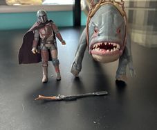 Star Wars TVC Mandalorian & blurrg