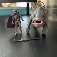 Star Wars TVC Mandalorian & blurrg