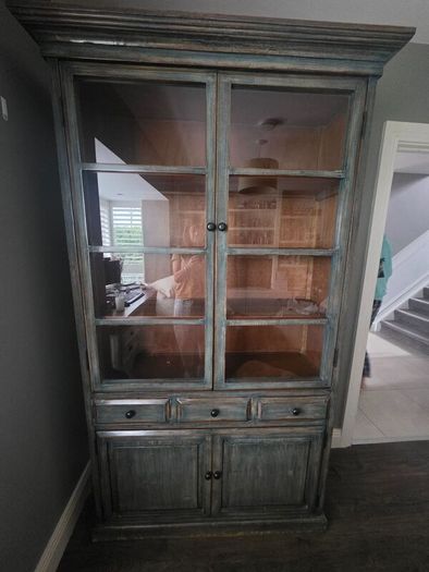 Beautiful Large Glass Display Cabinet / Press  St