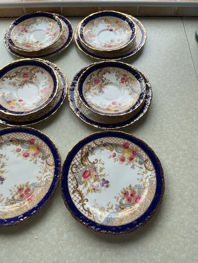 Antique 19th C5 Side Plates & 4Saucers p
