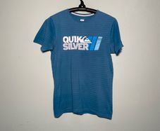 Quiksilver Short Sleeve T Shirt Mens Slim Fit Size Medium