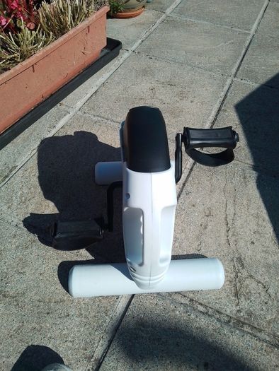 Crane Under Table Exercise Portable Peddle Machine