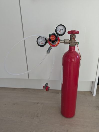 2kg CO2 Cylinder with Regulator Type 30 With Dual Gauge