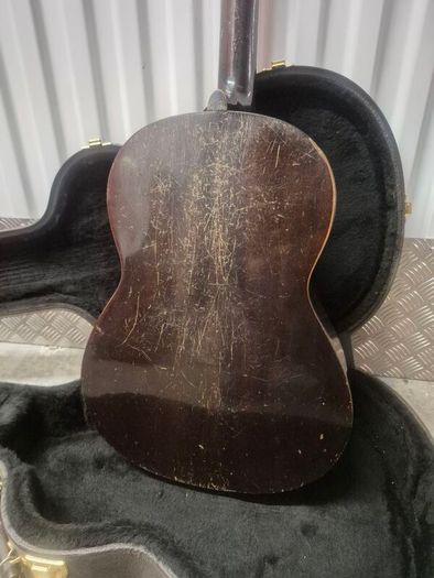 Yamaha FG 75 Acoustic Guitar