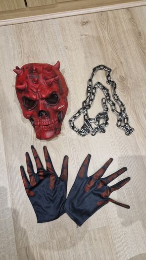 Halloween costume