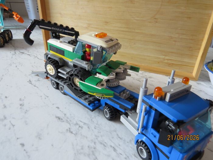 Lego City Combine Transporter 60223