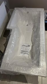 L Shaped Bath and 2 Towel Warmers