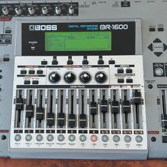 ROLAND BOSS BR-1600, 16 Track Digital Recording Studio