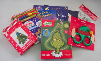 Kids Christmas Bundle Peppa Pig Thomas Grinch Books Crafts