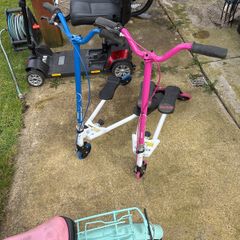V scooters