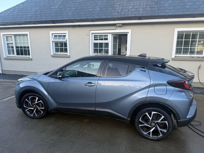 2021 Toyota C-hr