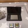 nintendo dsi black + 2 great games Image 6