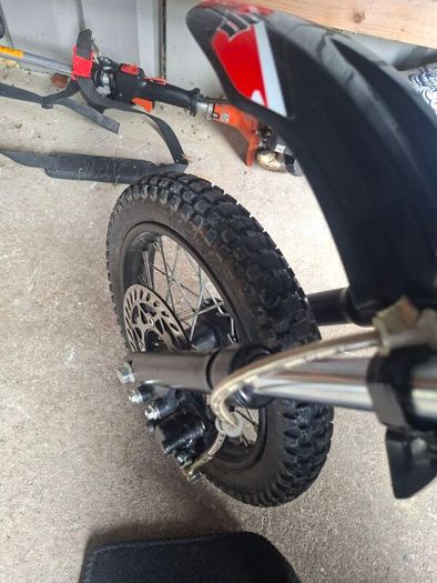 Stomp 110cc Dirtbike / Pitbike