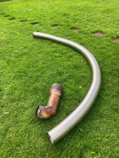 Flexible flue