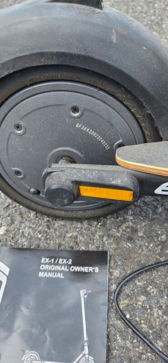 Electric scooter
