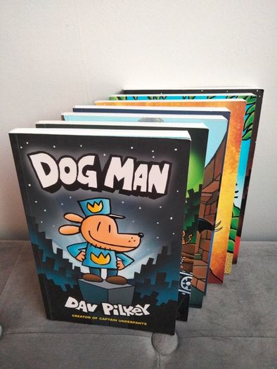 Dog Man books (paper back)