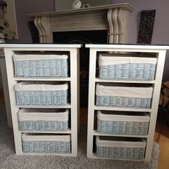 Bedside lockers with glass tops