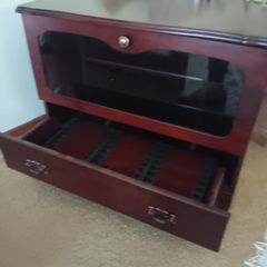 TV cabinet