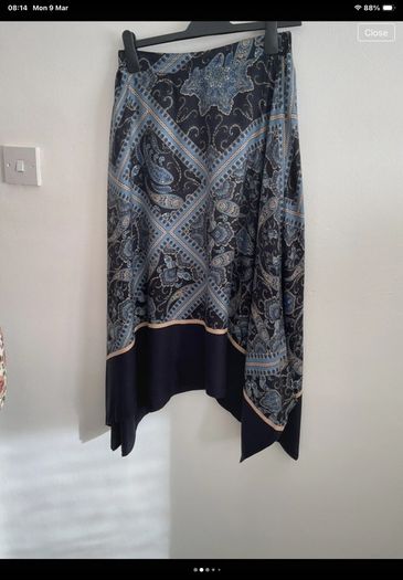 skirt paisley print asymmetrical hemline skirt H&M size small 10/12