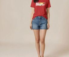Bennetton  tee shirt