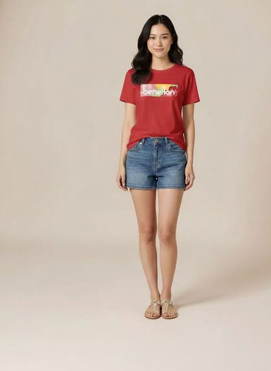 Bennetton  tee shirt