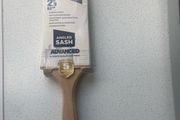 fleetwood advanced 2.5" angled sash paint brush