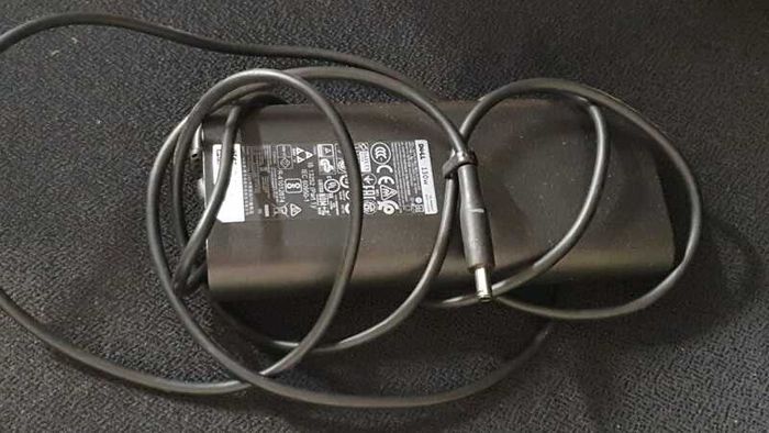 Dell 130w Narrow Pin