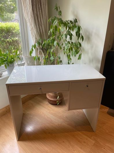 IKEA desk