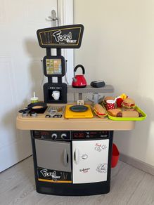 Kid's Bistro cafe two sided