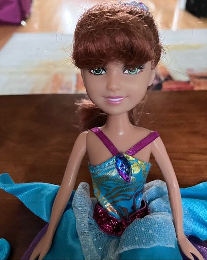 Doll and Doll Accessories