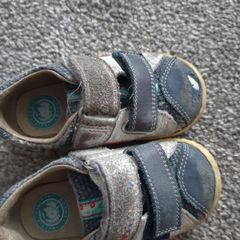Size 20 baby leather shoes please reade description