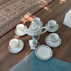 Complete Hendricks tea set